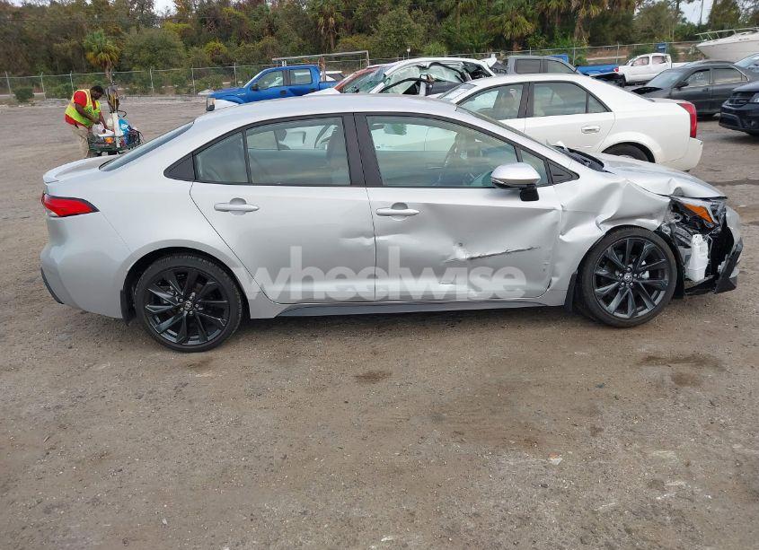 Photo 13 of 2024 Toyota Corolla SE (VIN 5YFS4MCE8RP203250)