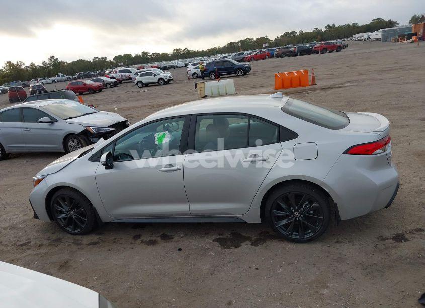 Photo 14 of 2024 Toyota Corolla SE (VIN 5YFS4MCE8RP203250)