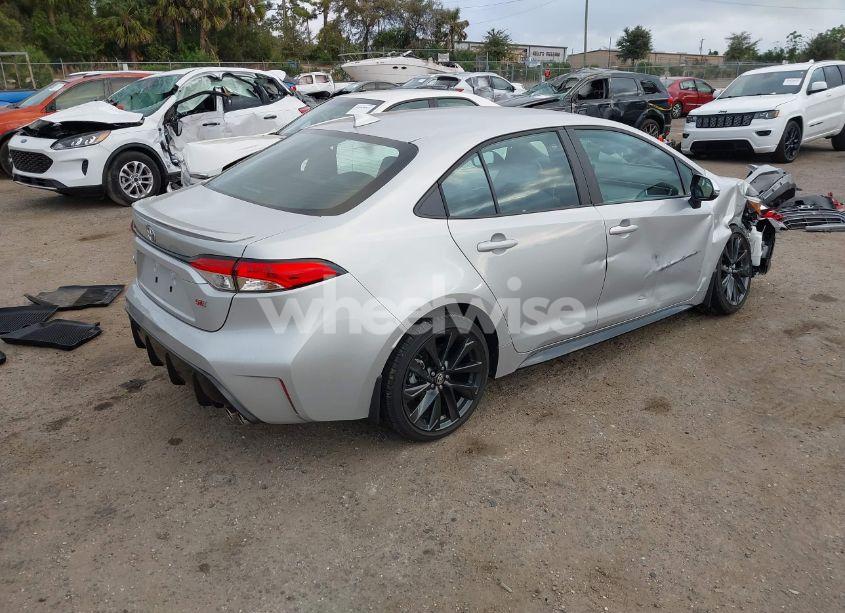 Photo 4 of 2024 Toyota Corolla SE (VIN 5YFS4MCE8RP203250)
