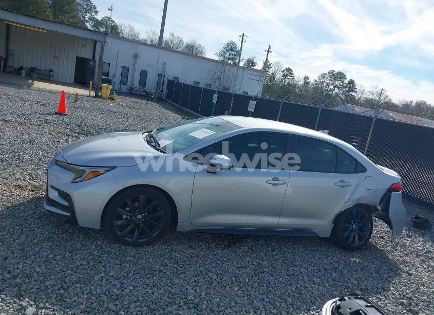 Photo 15 of 2024 Toyota Corolla SE (VIN 5YFS4MCE8RP207363)