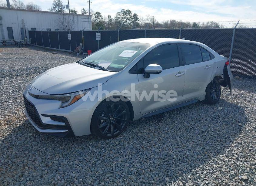 Photo 2 of 2024 Toyota Corolla SE (VIN 5YFS4MCE8RP207363)