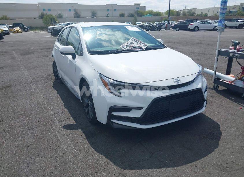 2024 Toyota Corolla SE (VIN 5YFS4MCE8RP216774) main photo