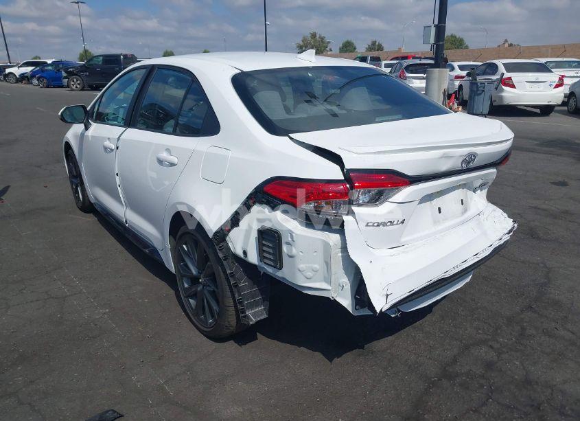 Photo 3 of 2024 Toyota Corolla SE (VIN 5YFS4MCE8RP216774)