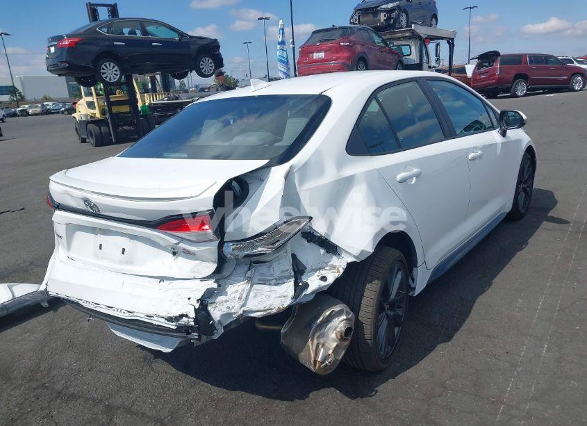 Photo 6 of 2024 Toyota Corolla SE (VIN 5YFS4MCE8RP216774)