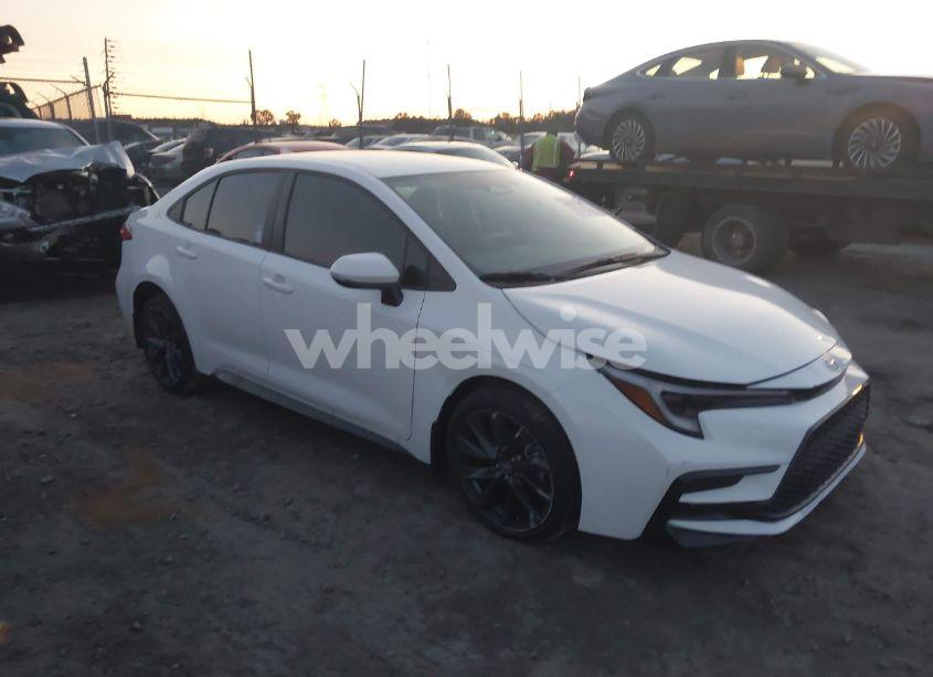 Photo 13 of 2025 Toyota Corolla SE (VIN 5YFS4MCE8SP217705)
