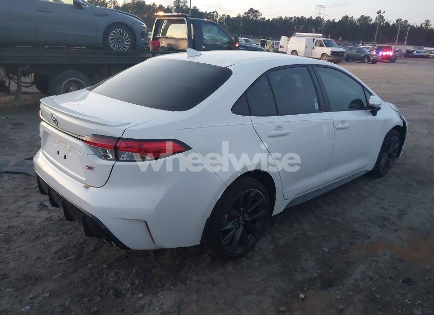 Photo 4 of 2025 Toyota Corolla SE (VIN 5YFS4MCE8SP217705)