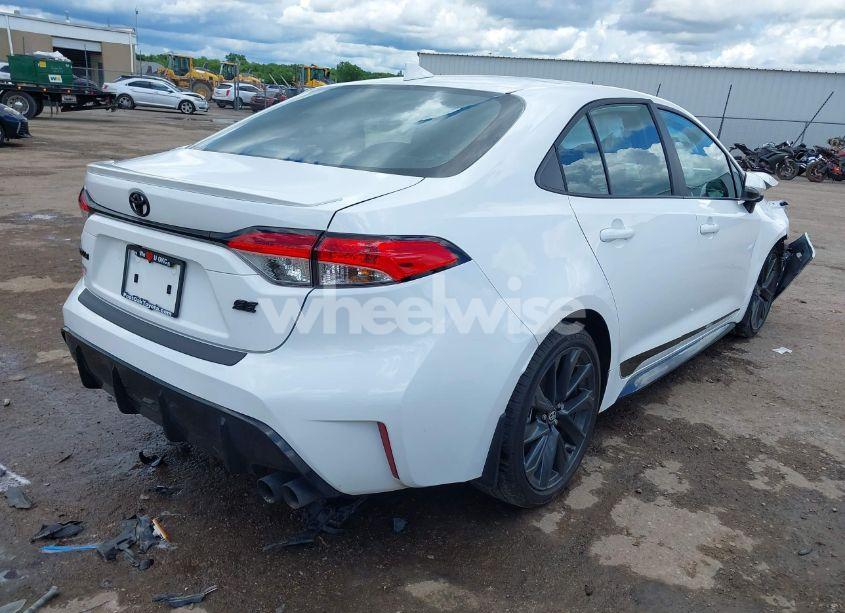 Photo 4 of 2025 Toyota Corolla SE (VIN 5YFS4MCE8SP222483)