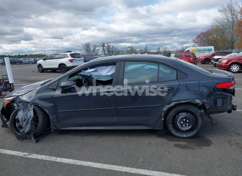 Photo 15 of 2025 Toyota Corolla SE (VIN 5YFS4MCE8SP224072)