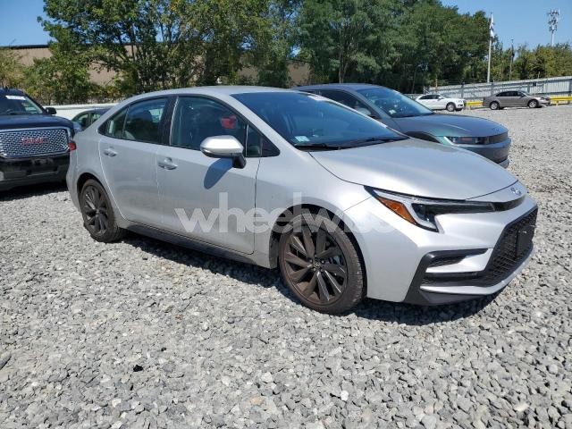 2025 TOYOTA COROLLA SE (VIN 5YFS4MCE8SP240076) main photo