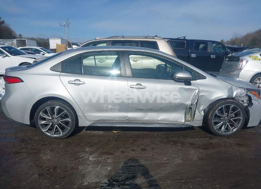 Photo 13 of 2021 Toyota Corolla SE (VIN 5YFS4MCE9MP067705)