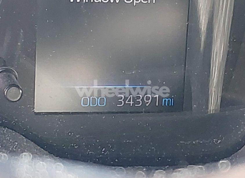 Photo 15 of 2021 Toyota Corolla SE (VIN 5YFS4MCE9MP067705)