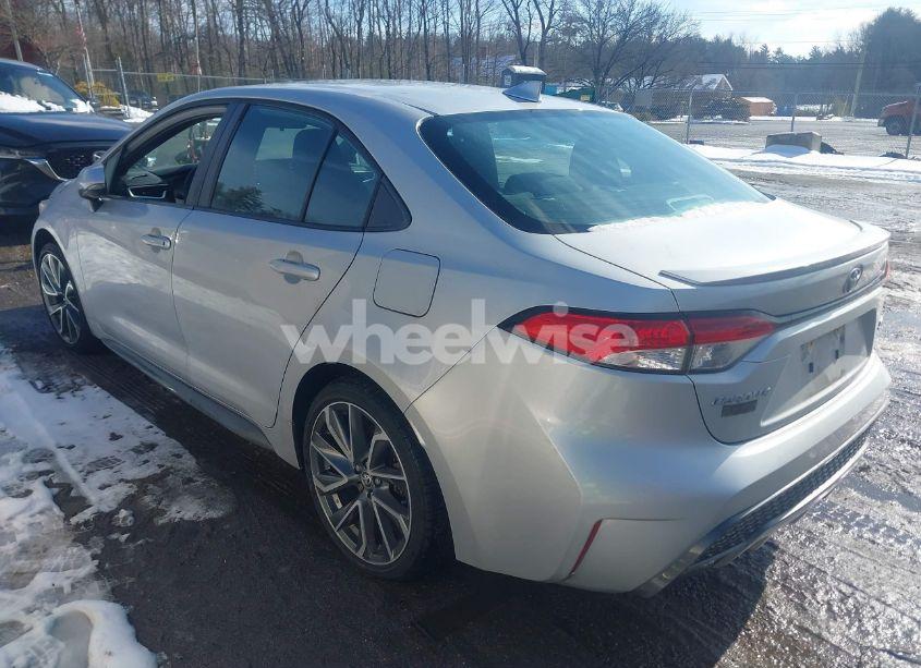 Photo 3 of 2021 Toyota Corolla SE (VIN 5YFS4MCE9MP067705)
