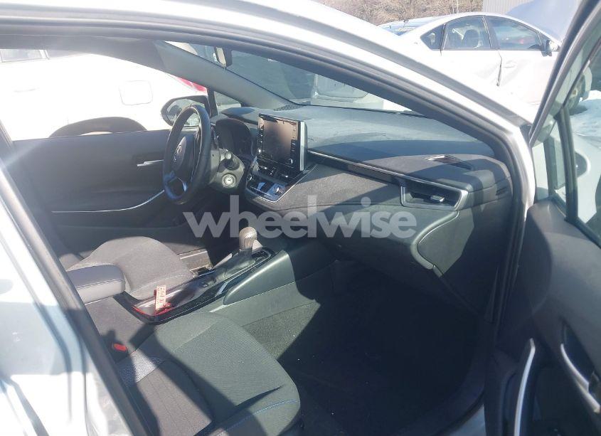 Photo 5 of 2021 Toyota Corolla SE (VIN 5YFS4MCE9MP067705)