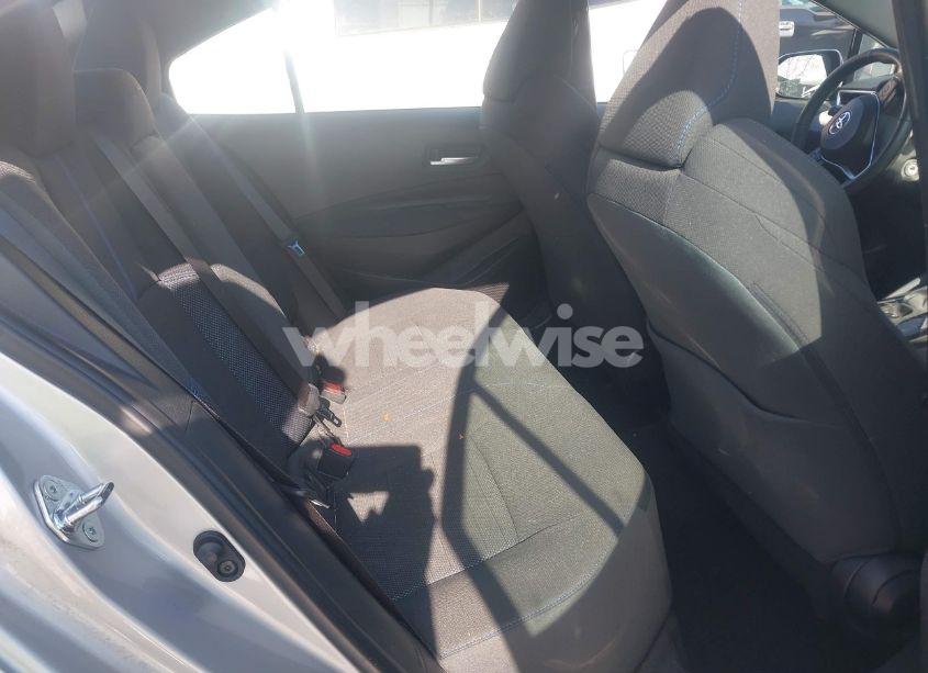 Photo 8 of 2021 Toyota Corolla SE (VIN 5YFS4MCE9MP067705)