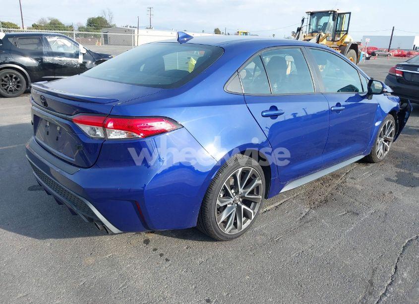 Photo 4 of 2022 Toyota Corolla SE (VIN 5YFS4MCE9NP103930)