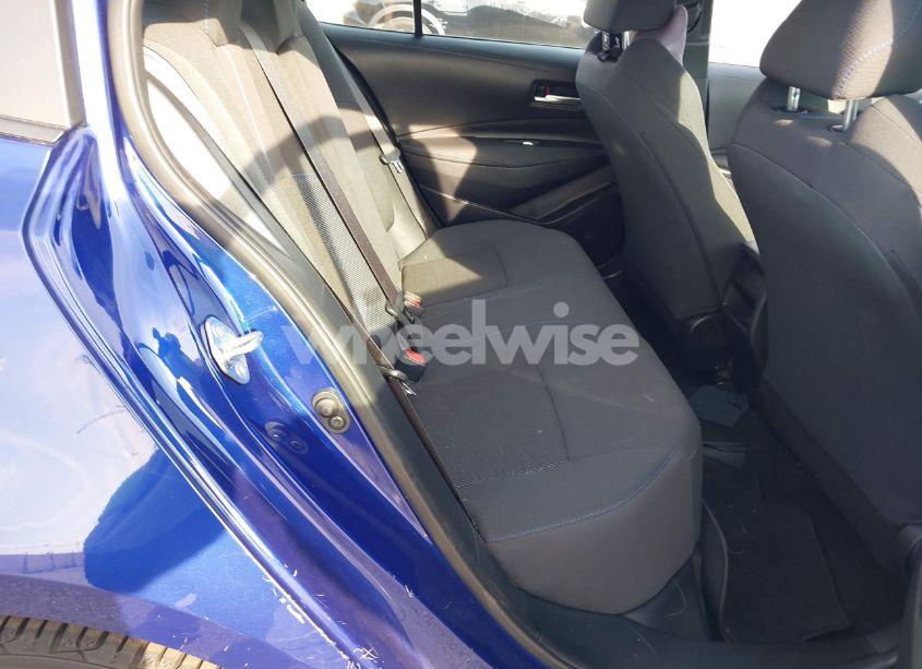 Photo 8 of 2022 Toyota Corolla SE (VIN 5YFS4MCE9NP103930)