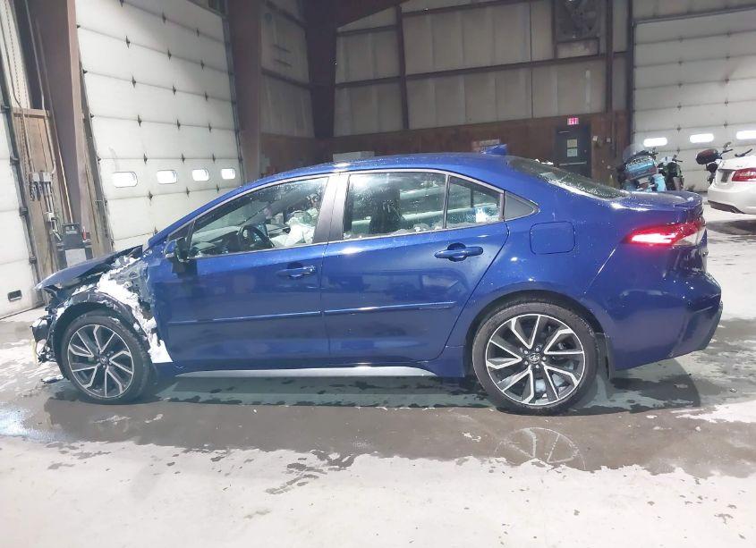 Photo 14 of 2022 Toyota Corolla SE (VIN 5YFS4MCE9NP126821)