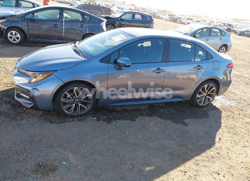 Photo 14 of 2022 Toyota Corolla SE (VIN 5YFS4MCE9NP134837)