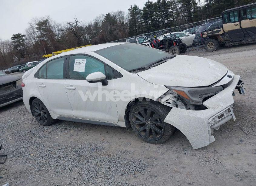 Photo 12 of 2024 Toyota Corolla SE (VIN 5YFS4MCE9RP177774)