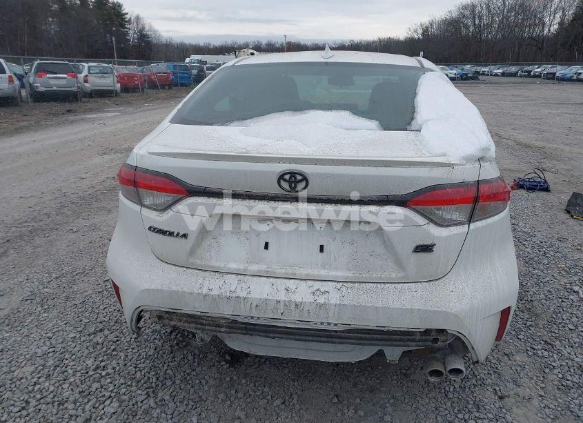 Photo 15 of 2024 Toyota Corolla SE (VIN 5YFS4MCE9RP177774)