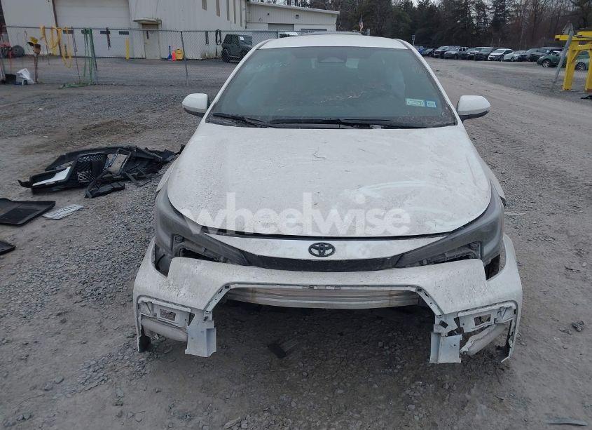 Photo 6 of 2024 Toyota Corolla SE (VIN 5YFS4MCE9RP177774)