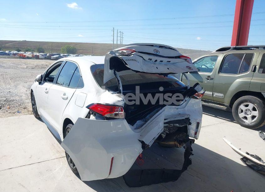 Photo 3 of 2024 Toyota Corolla SE (VIN 5YFS4MCE9RP191240)