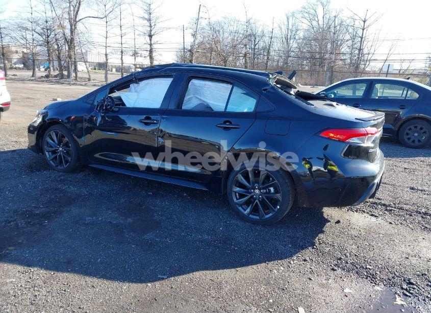 Photo 3 of 2024 Toyota Corolla SE (VIN 5YFS4MCE9RP212040)