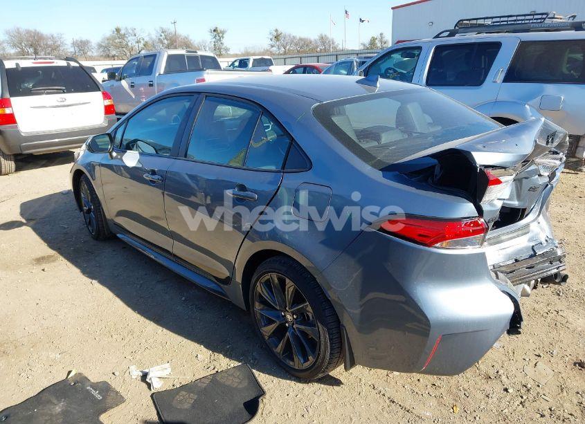 Photo 3 of 2025 Toyota Corolla SE (VIN 5YFS4MCE9SP218636)