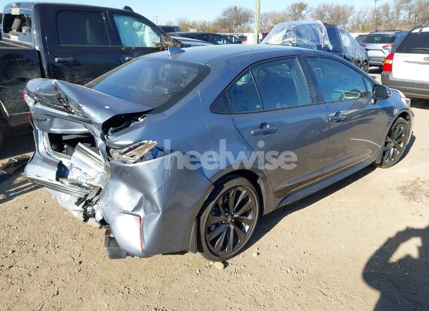 Photo 4 of 2025 Toyota Corolla SE (VIN 5YFS4MCE9SP218636)