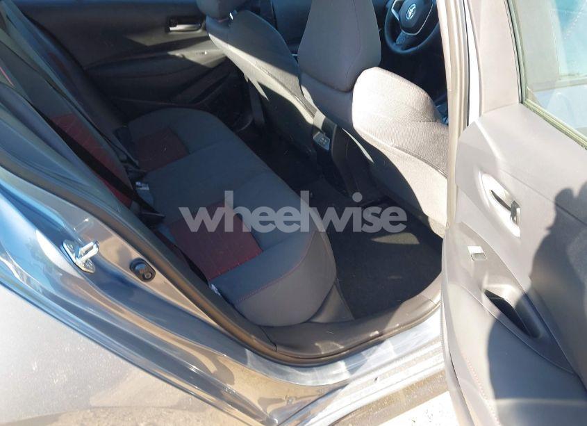 Photo 8 of 2025 Toyota Corolla SE (VIN 5YFS4MCE9SP218636)