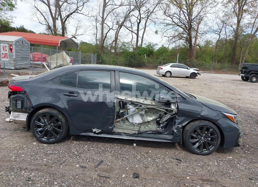 Photo 14 of 2025 Toyota Corolla SE (VIN 5YFS4MCE9SP234125)