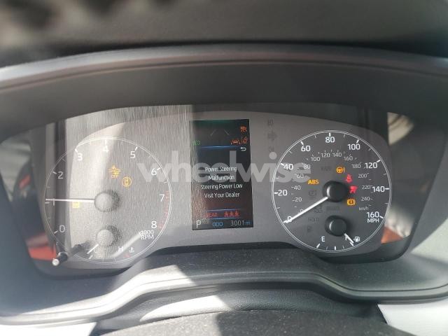 Photo 2 of 2025 TOYOTA COROLLA SE (VIN 5YFS4MCE9SP242418)