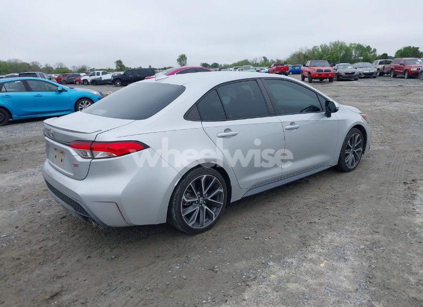 Photo 4 of 2021 Toyota Corolla SE (VIN 5YFS4MCEXMP057992)