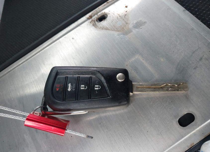 Photo 11 of 2021 Toyota Corolla SE NIGHTSHADE EDITION (VIN 5YFS4MCEXMP058026)