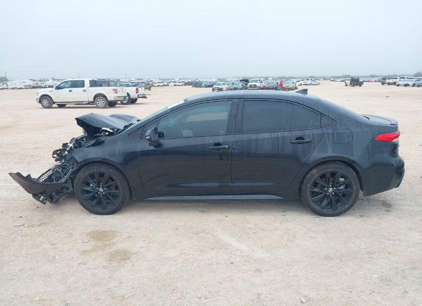 Photo 15 of 2021 Toyota Corolla SE NIGHTSHADE EDITION (VIN 5YFS4MCEXMP058026)