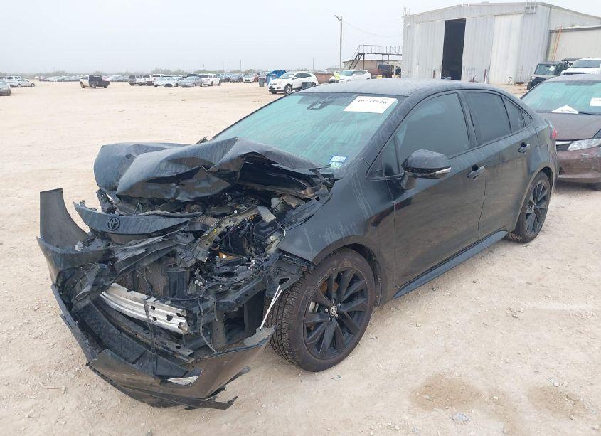 Photo 2 of 2021 Toyota Corolla SE NIGHTSHADE EDITION (VIN 5YFS4MCEXMP058026)