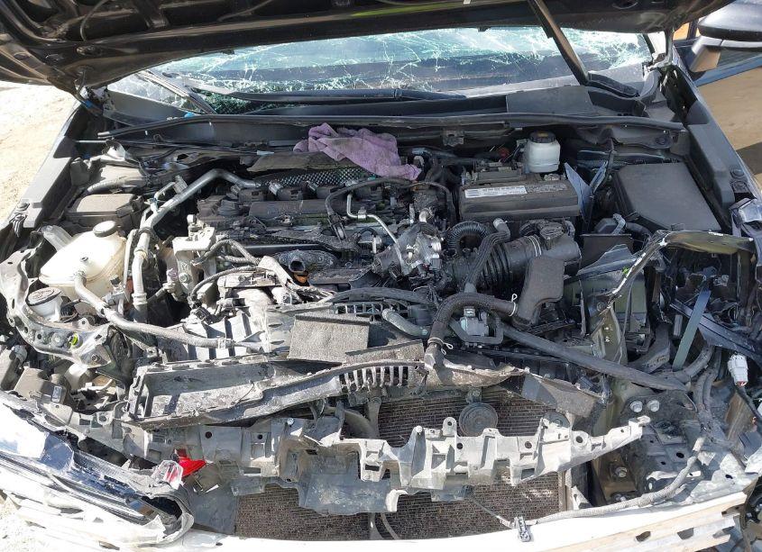 Photo 10 of 2021 Toyota Corolla SE (VIN 5YFS4MCEXMP073786)