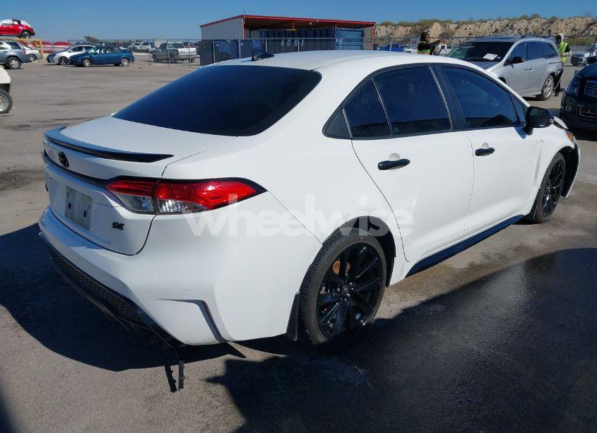 Photo 4 of 2021 Toyota Corolla SE NIGHTSHADE EDITION (VIN 5YFS4MCEXMP081967)