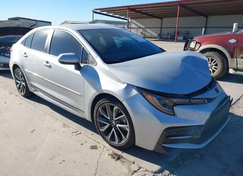 2022 Toyota Corolla SE (VIN 5YFS4MCEXNP113639) main photo