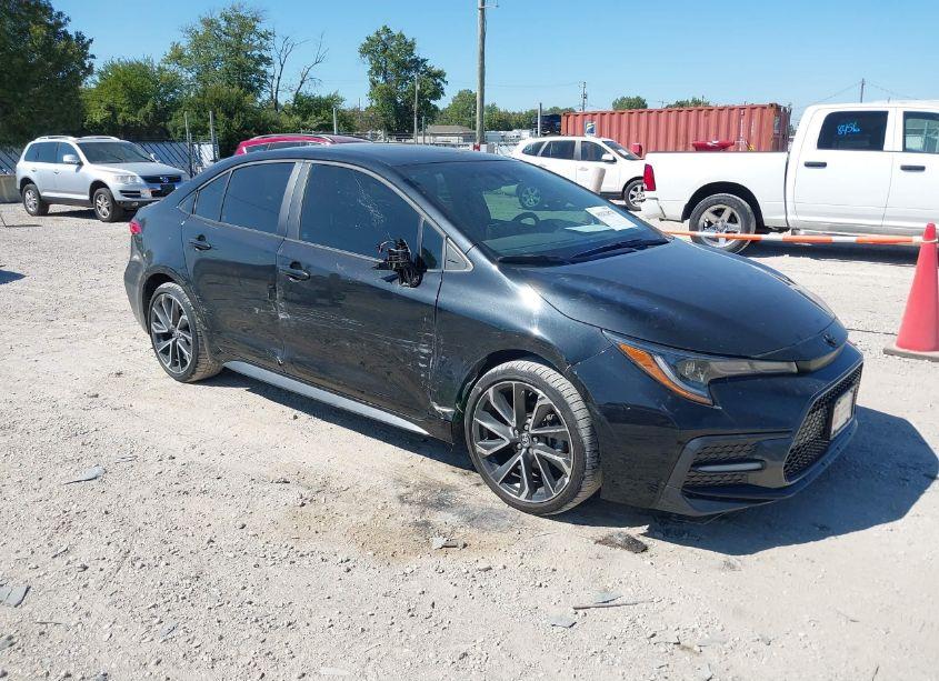 2022 Toyota Corolla SE (VIN 5YFS4MCEXNP127475) main photo