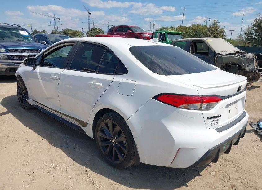 Photo 3 of 2023 Toyota Corolla SE (VIN 5YFS4MCEXPP149429)