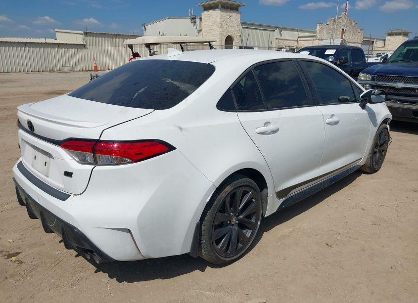 Photo 4 of 2023 Toyota Corolla SE (VIN 5YFS4MCEXPP149429)