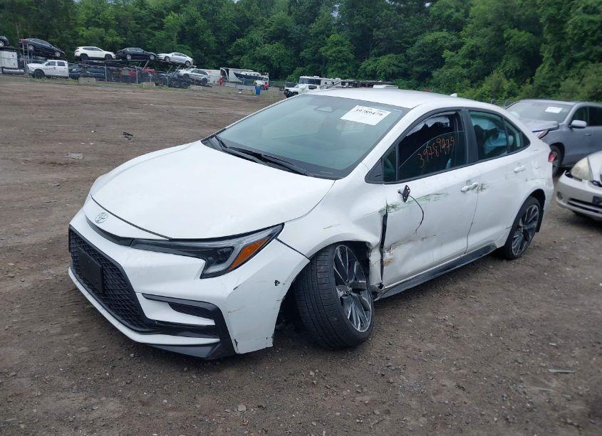 Photo 2 of 2024 Toyota Corolla SE (VIN 5YFS4MCEXRP172177)