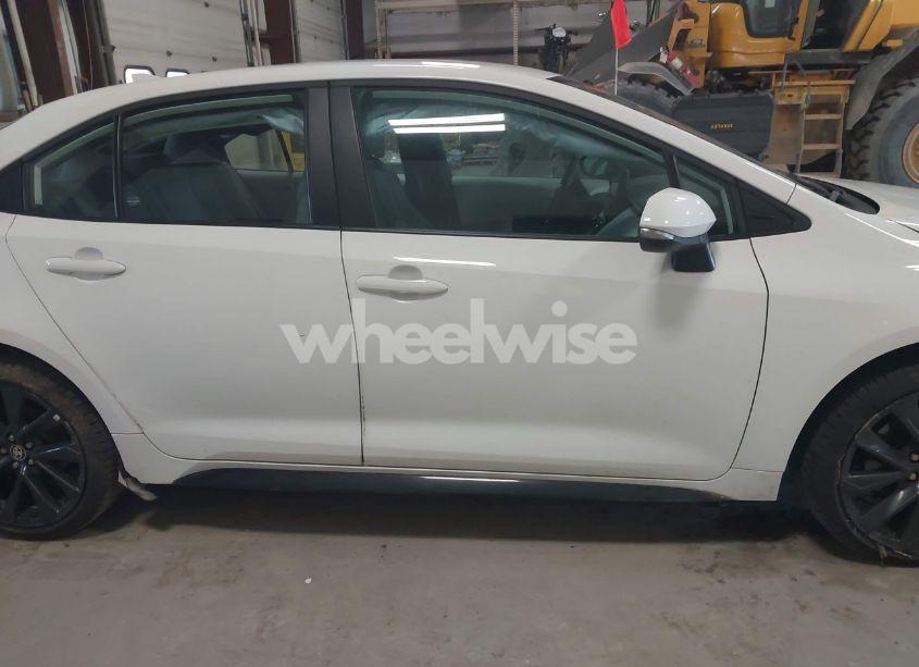 Photo 13 of 2024 Toyota Corolla SE (VIN 5YFS4MCEXRP180621)