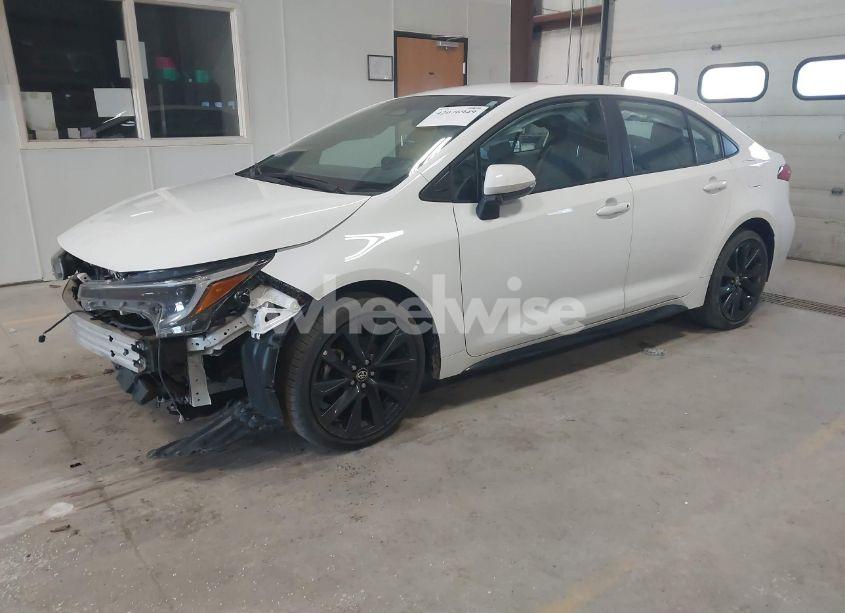 Photo 2 of 2024 Toyota Corolla SE (VIN 5YFS4MCEXRP180621)