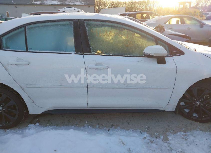 Photo 13 of 2024 Toyota Corolla SE (VIN 5YFS4MCEXRP184765)