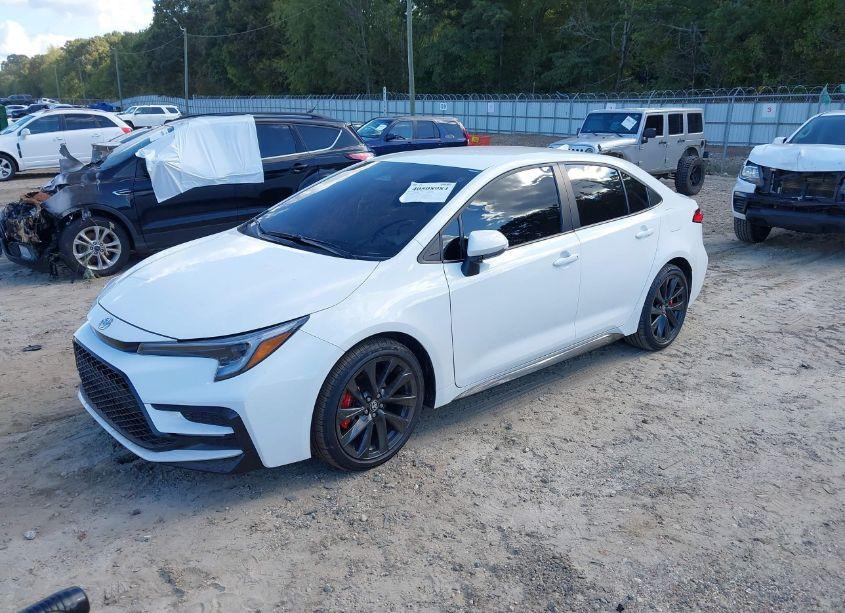 Photo 2 of 2024 Toyota Corolla SE (VIN 5YFS4MCEXRP184989)