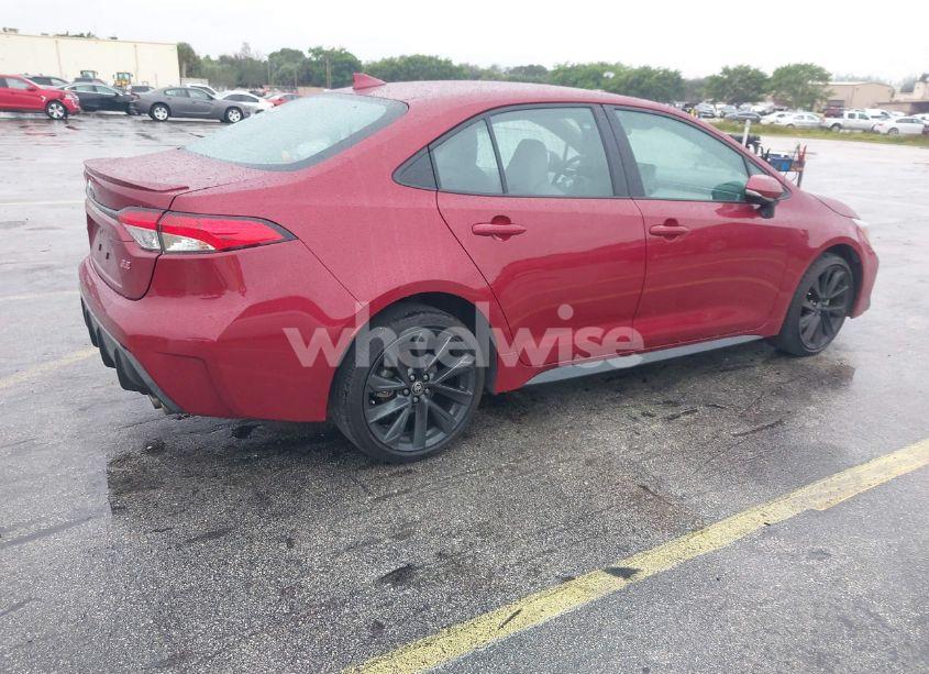 Photo 4 of 2024 Toyota Corolla SE (VIN 5YFS4MCEXRP192638)