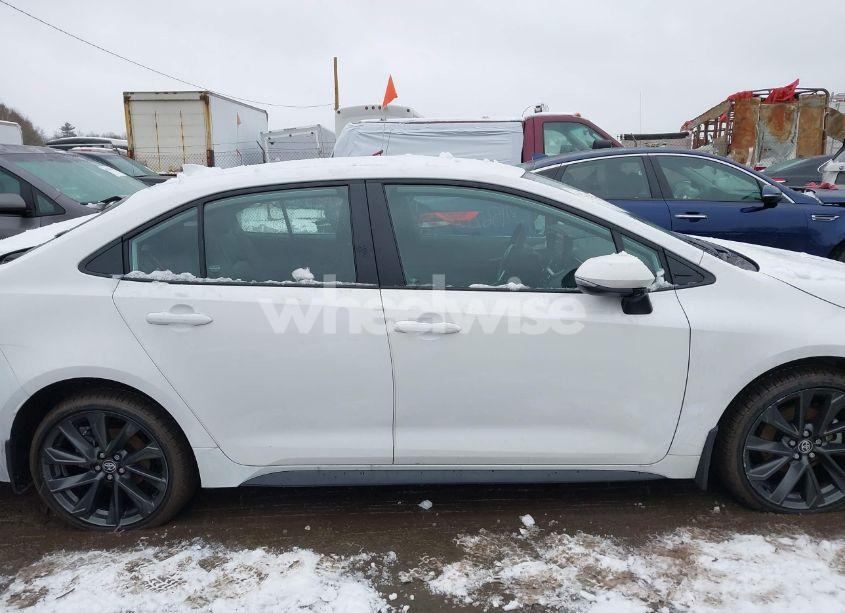 Photo 13 of 2024 Toyota Corolla SE (VIN 5YFS4MCEXRP210054)