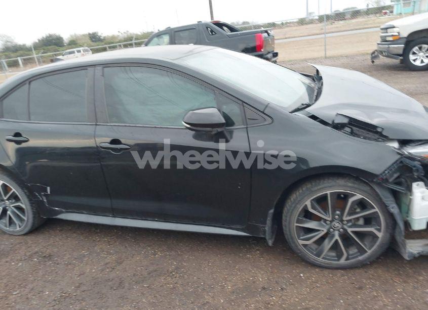 Photo 13 of 2020 Toyota Corolla SE (VIN 5YFS4RCE0LP043062)